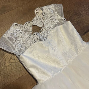 Girls Formal Dress Size 12-13Y White Lace Gown Clearance